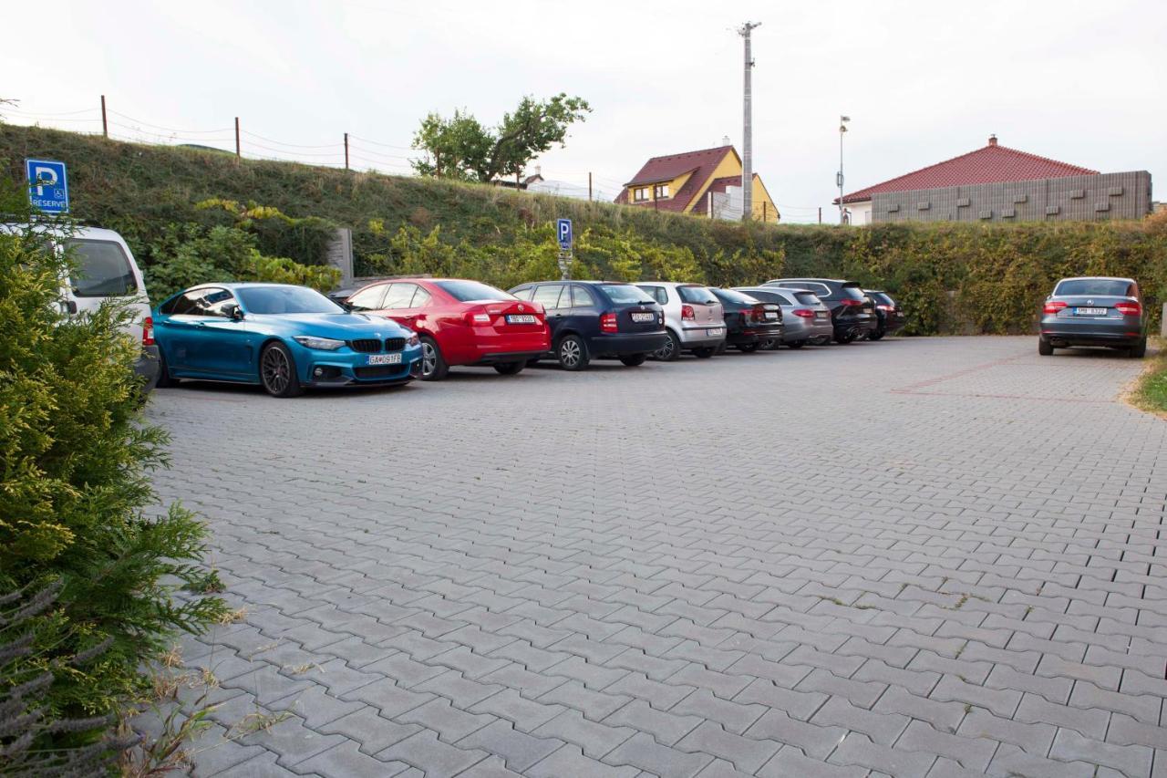 Penzion Veritas Vranovice Exteriör bild