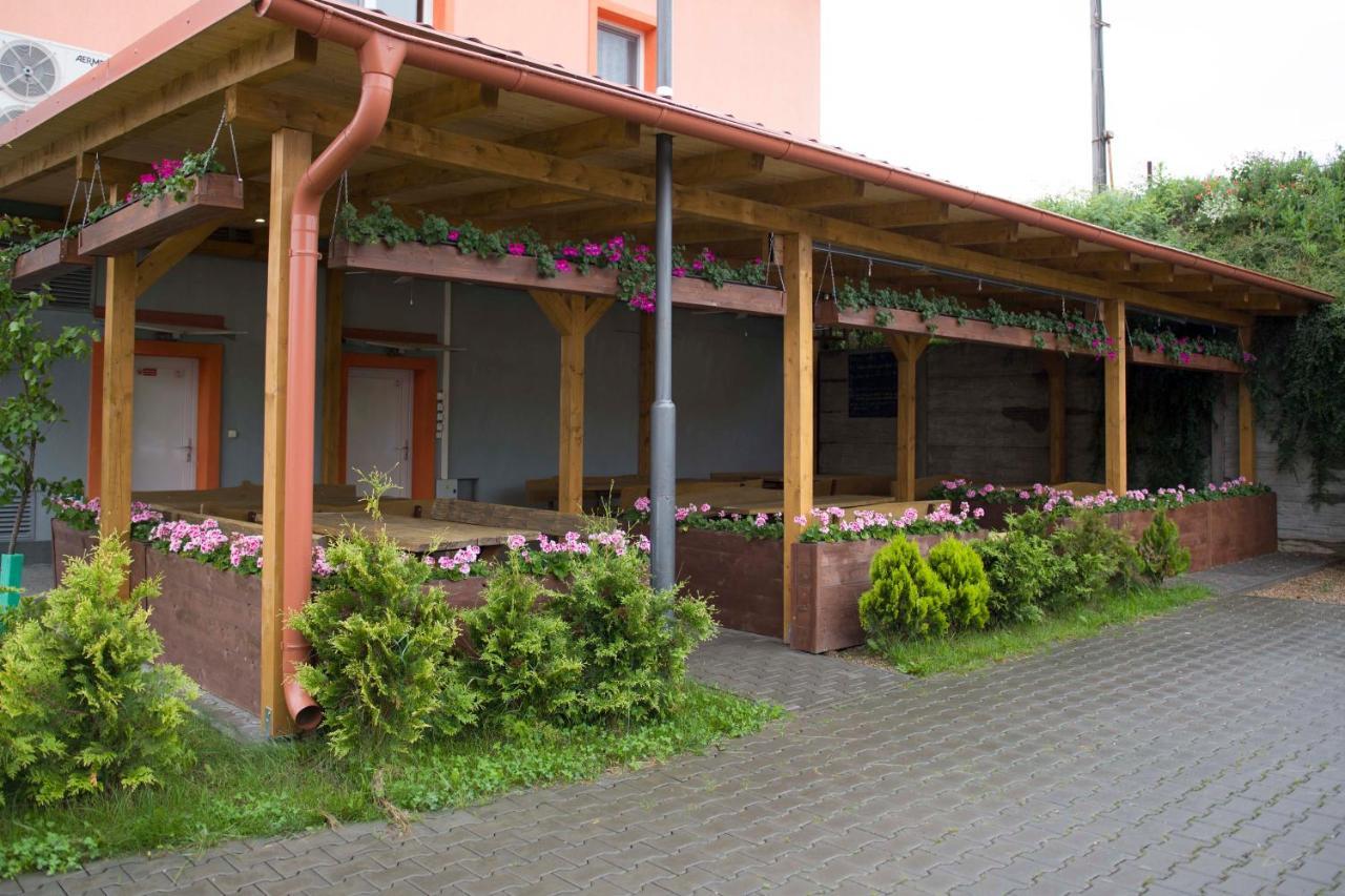 Penzion Veritas Vranovice Exteriör bild