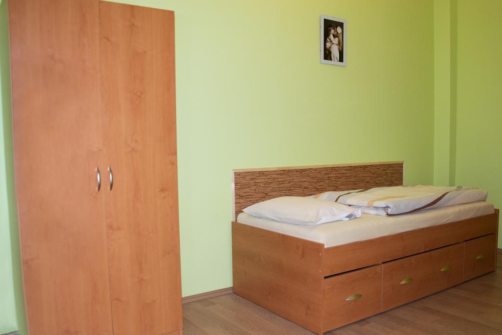 Penzion Veritas Vranovice Exteriör bild